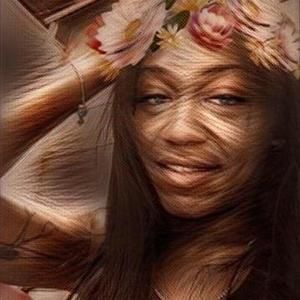 Meet your Posher, Karla